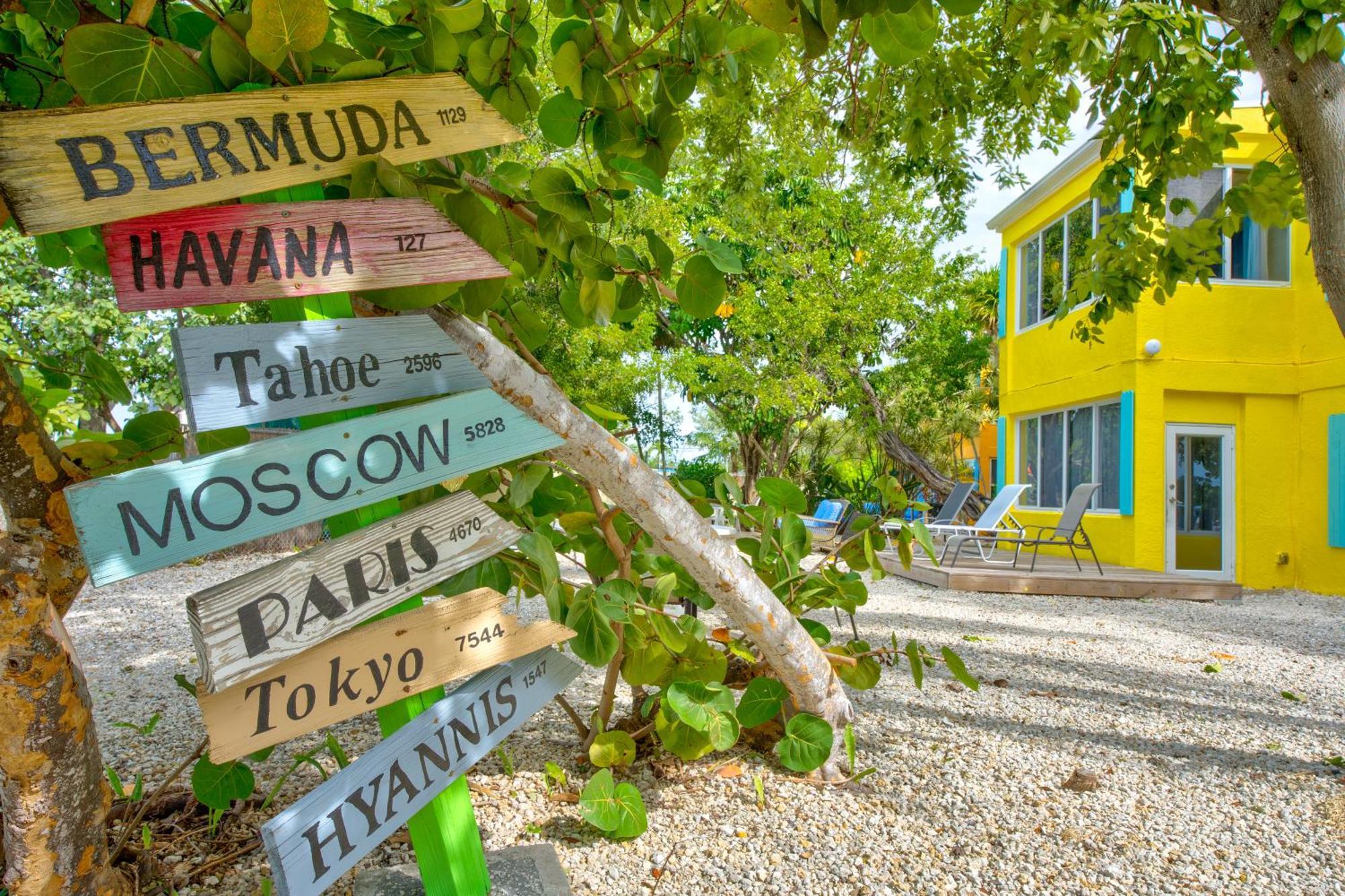 Captain Pip'S Marina & Hideaway Маратон Екстериор снимка